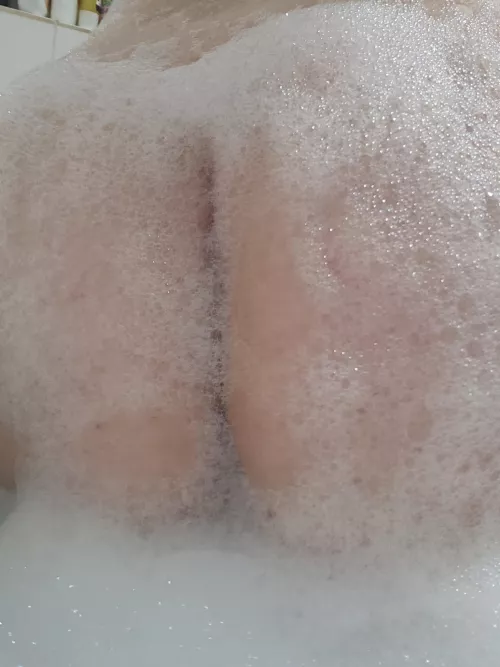 Somebody help me wash my booty please 👀😈 by Sufficientgirl