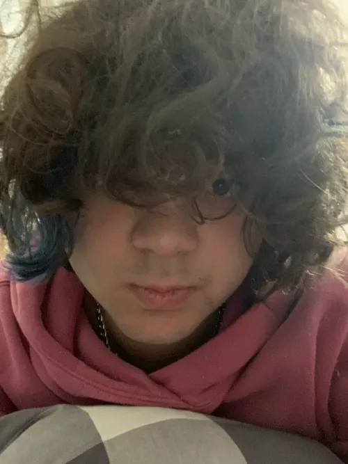 Sub twink ? by BeneficialDeal5469