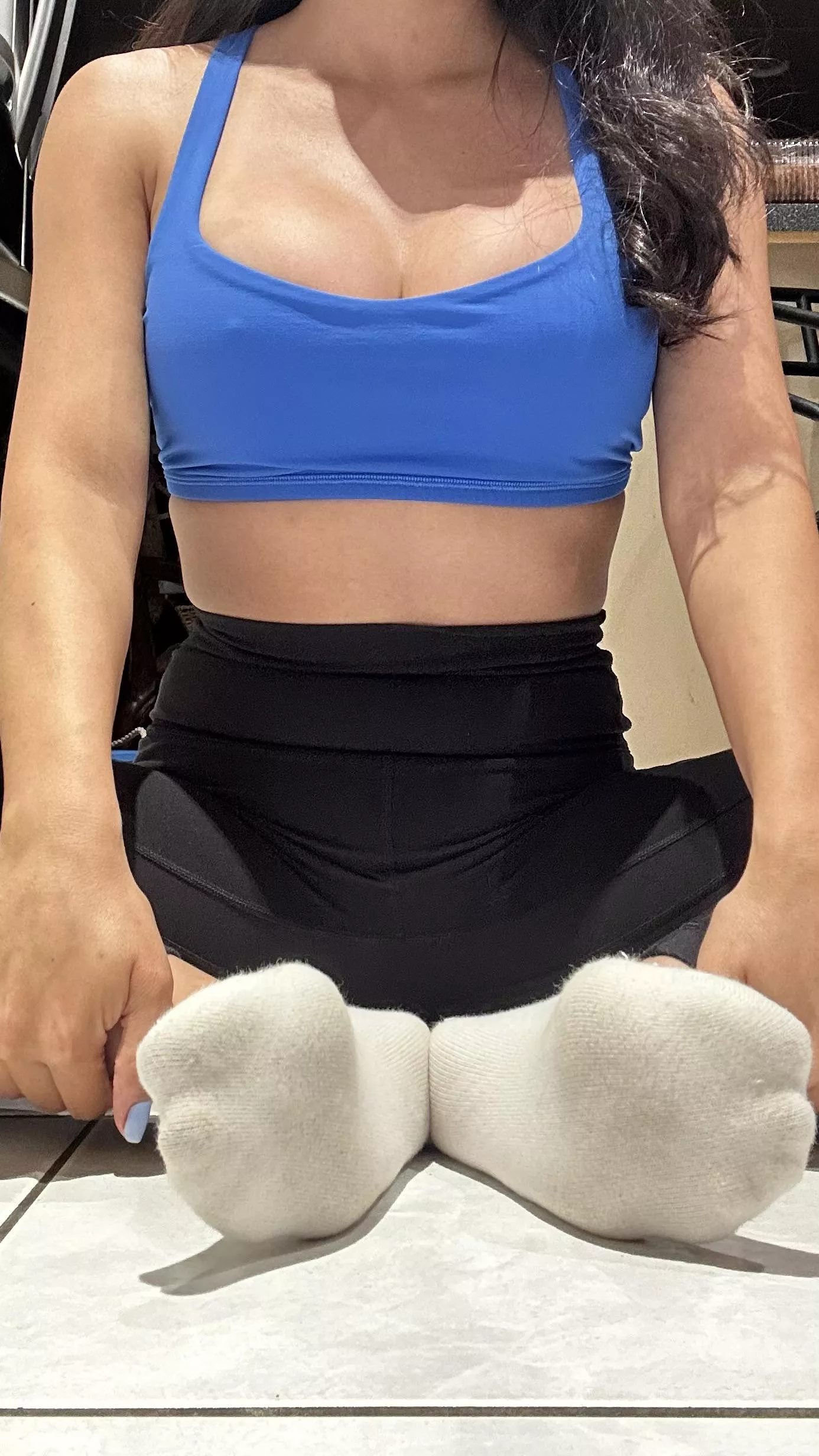 Sweaty 2 day worn socks (selling- US based) free shipping, tracking info and proof of wear posted by xxGoddess_Monikaxx