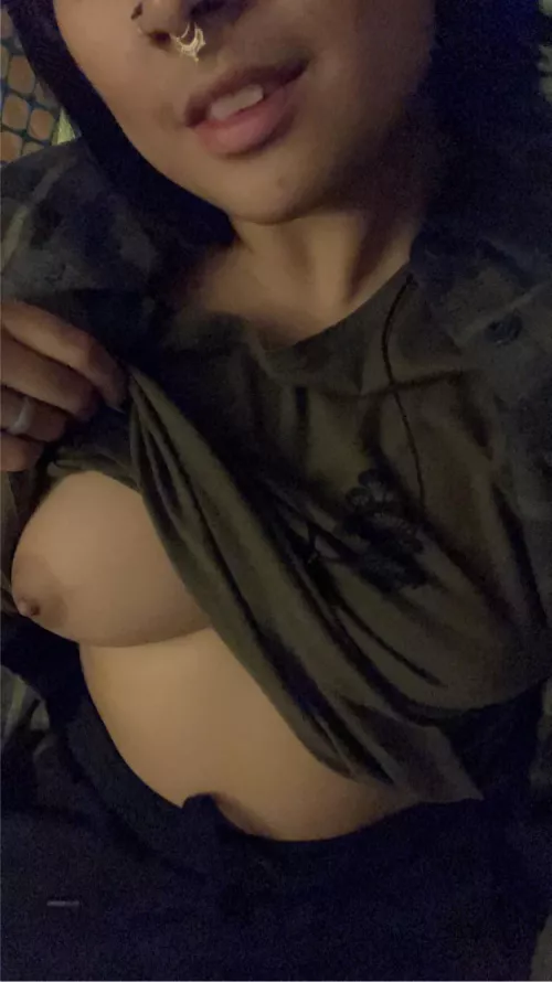 Wanna top a switchy emo Filipina?;) by knowfacehaze