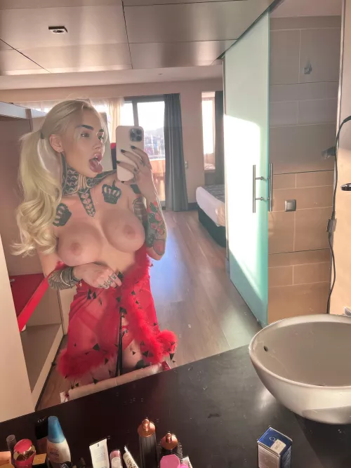 we miss you, come back to bed by baby_mia96