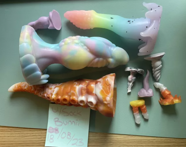 WTS - BD and FG Toys 💕 by SockBunnii