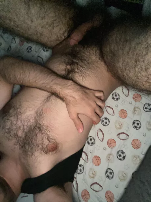 19 @isaxon2x hairy guys>> Latinos and Arabs by Sea_Database2843