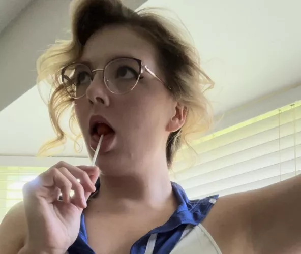 27F-OC- Idk about being thirsty this Thursday… but I’m enjoying sucking this lollipop by CurvaceousKluv