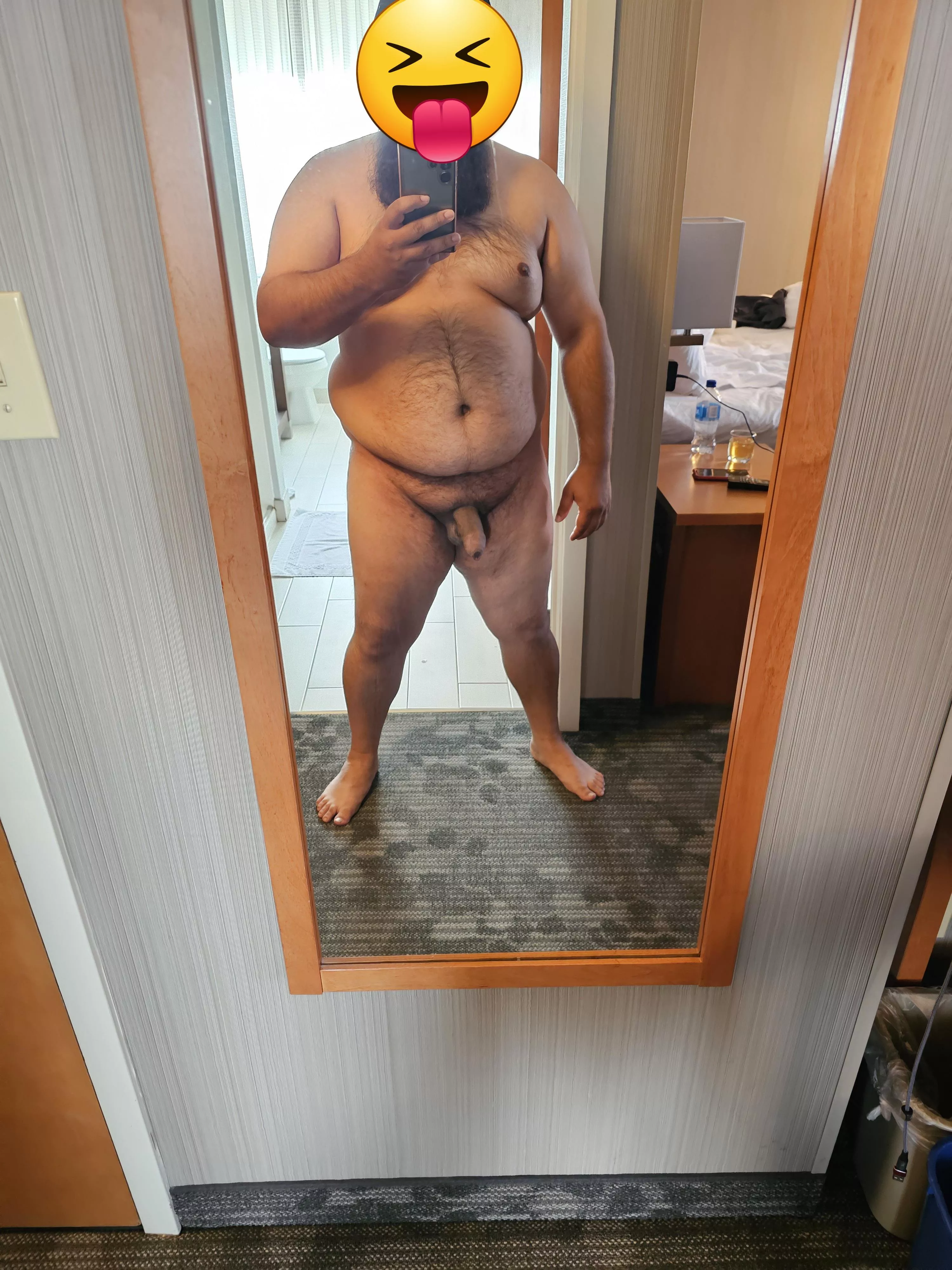 All alone on the hotel room tonight, need a playmate posted by annonbrownguy