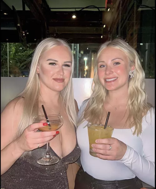 Artillery, versus small arms 🥵 by AmazingDDs