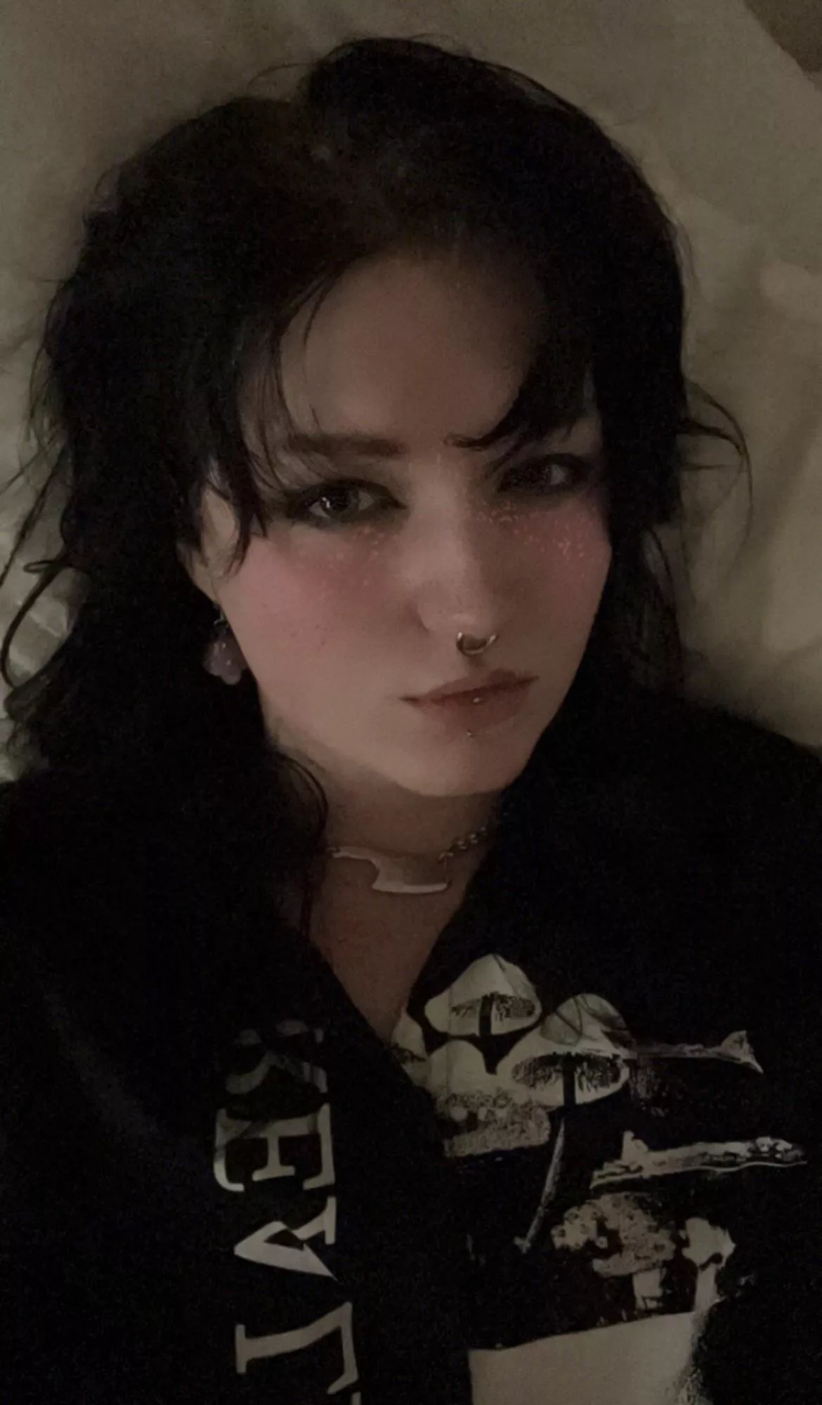 Been a long couple of days, need some one to cuddle :3 posted by MxCreature1