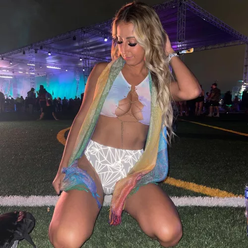 Can you see the blue? by OganSusan379