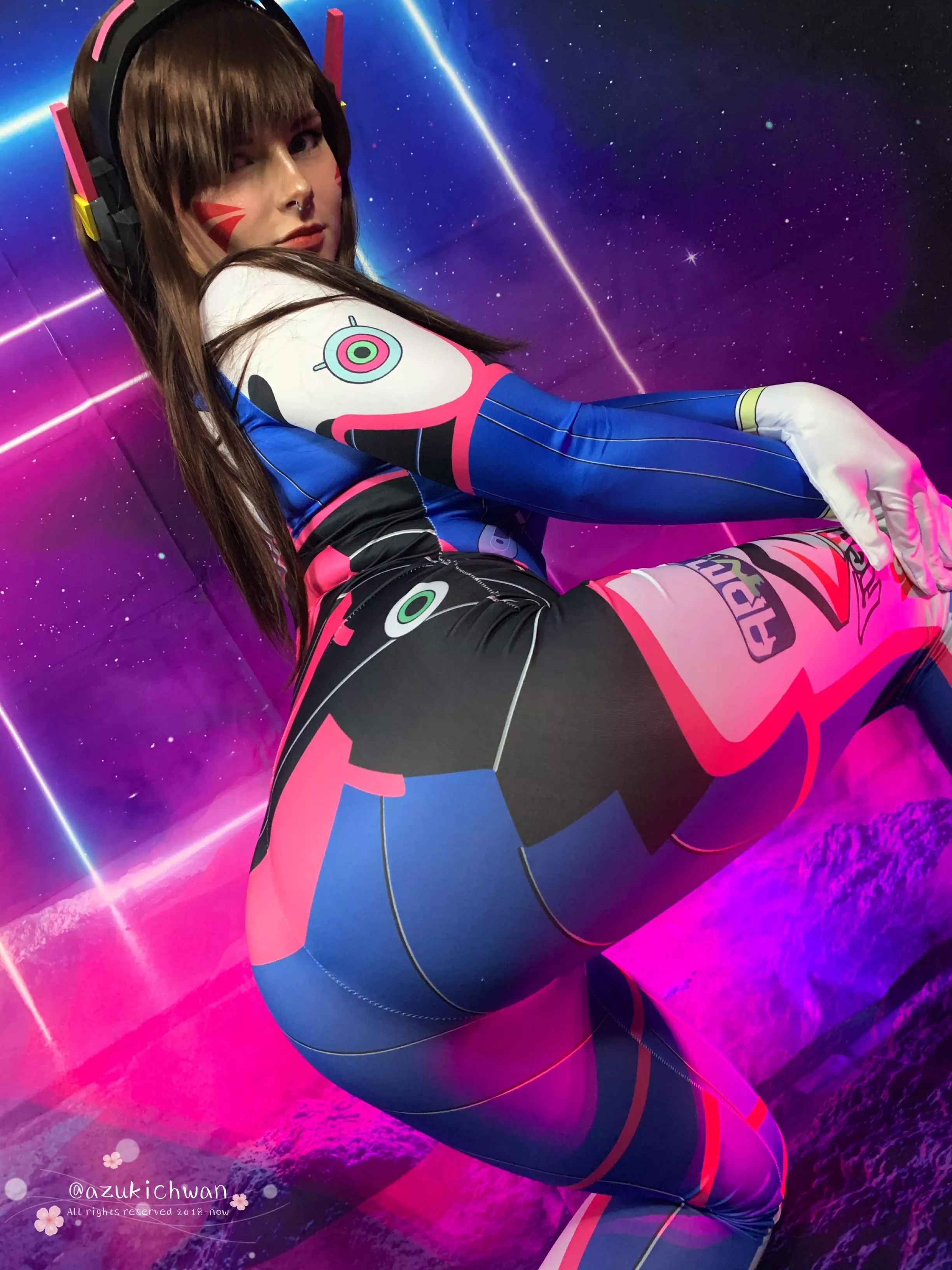 D.Va ready to step on you! (Azukichwan) posted by youraltwaifu