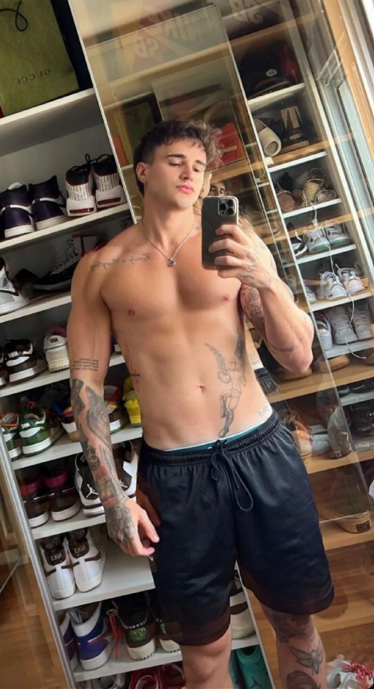 Happy weekend... posted by bistomasto