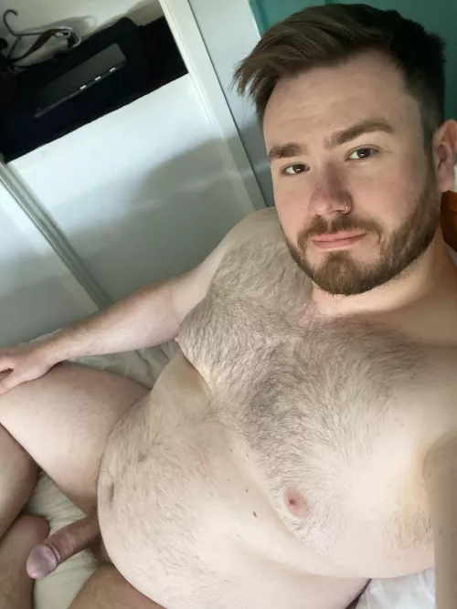 Hello 😊 by tobyy9921