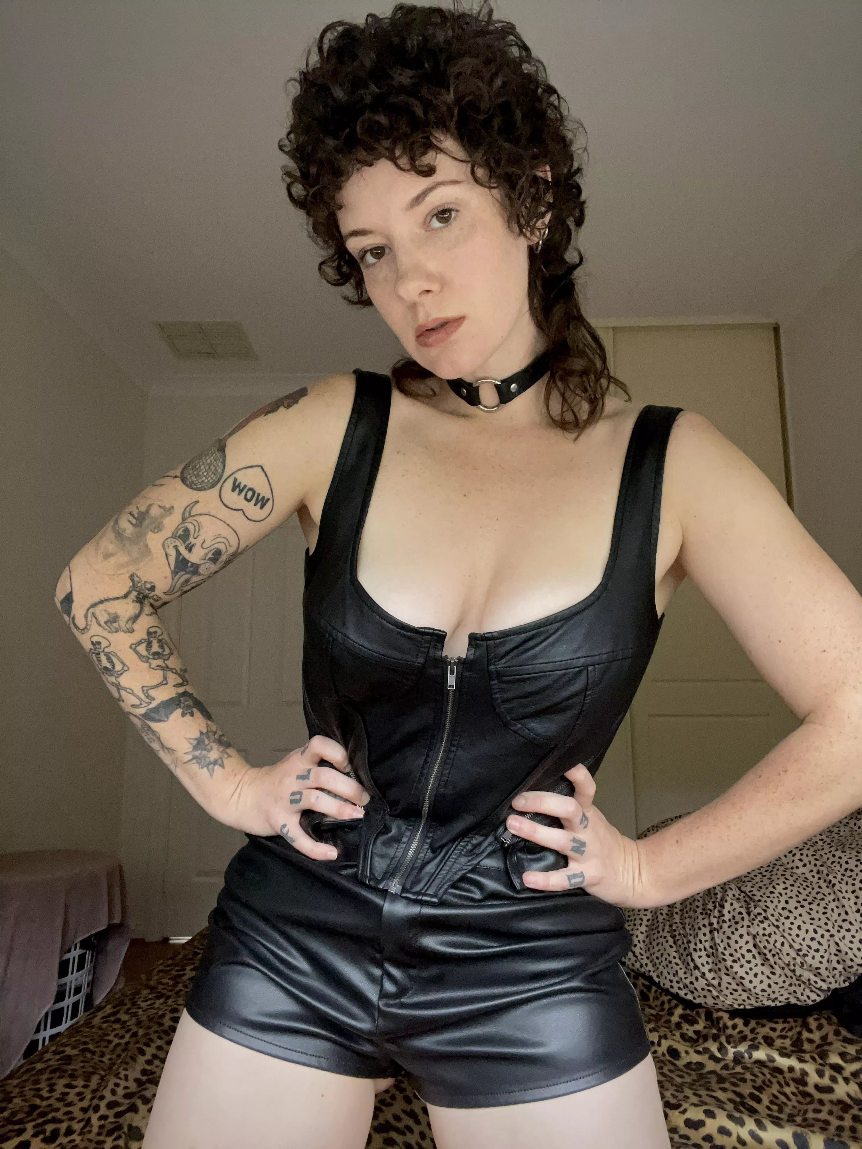 I love being zipped down posted by MAN_KEGELS