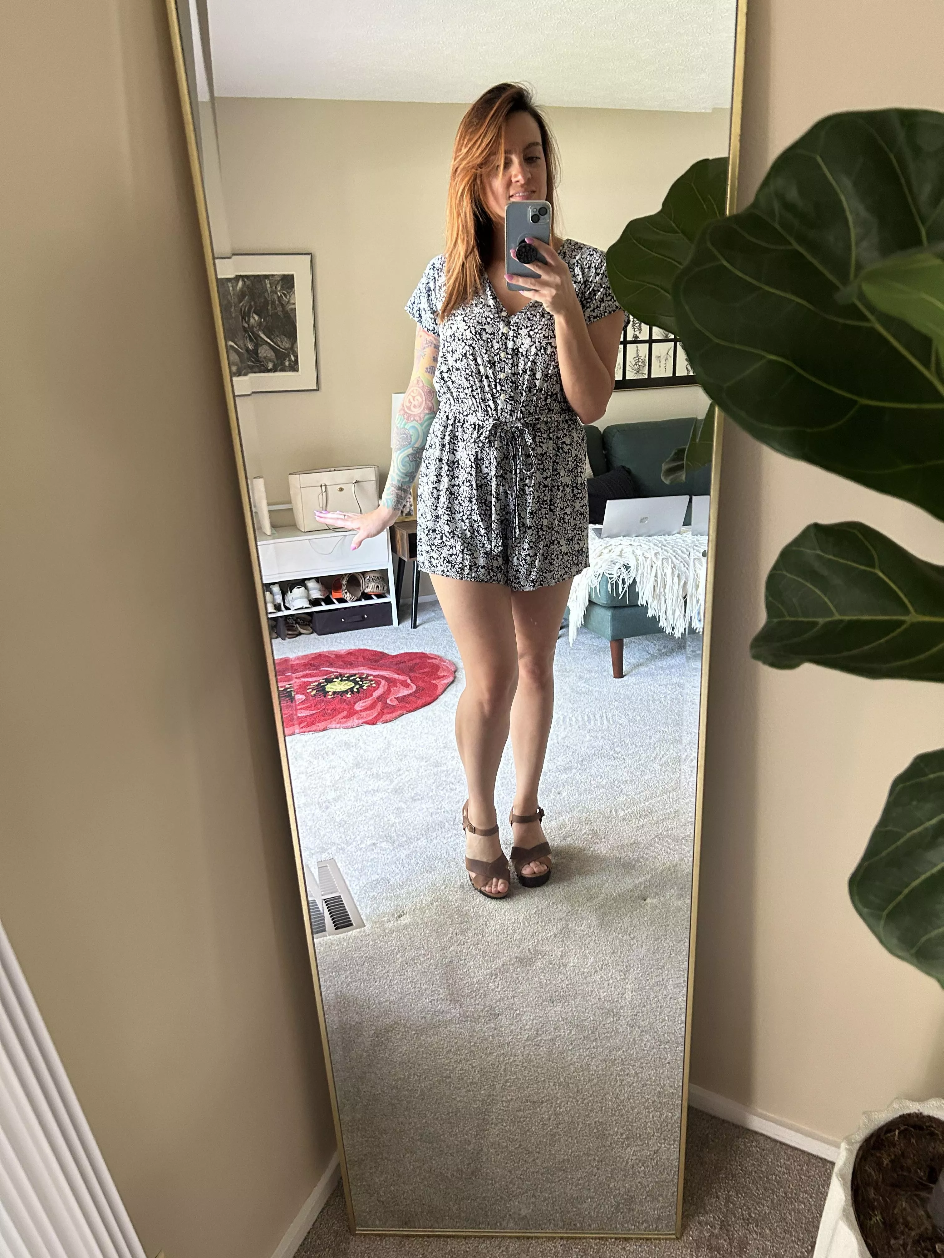 Last day of weekend! [F] posted by Tay-Rae773