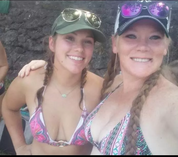 Left ot right posted by thatscrazy6