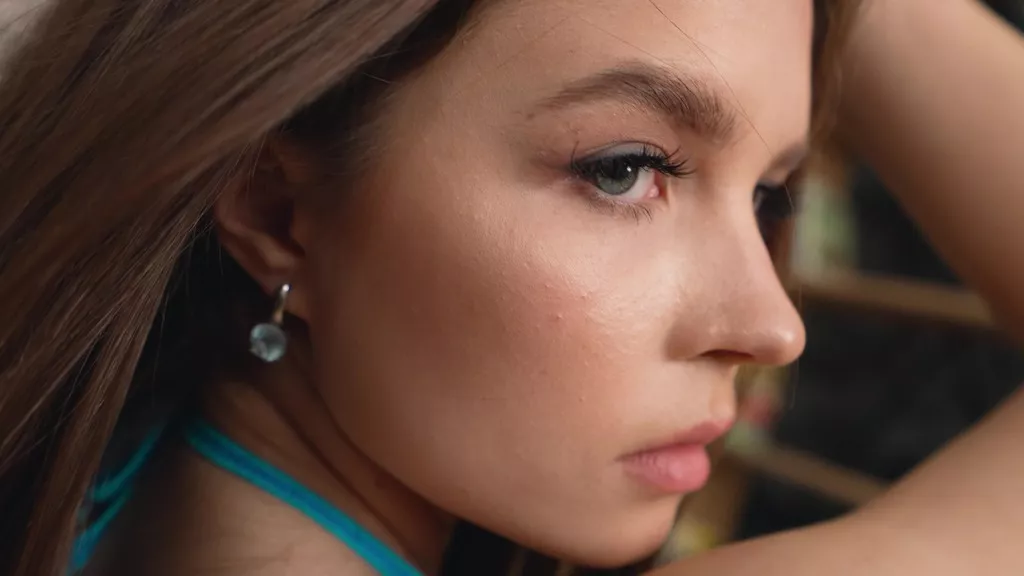 Polly Doll is a blessing.. is she even real? posted by direttorato-s