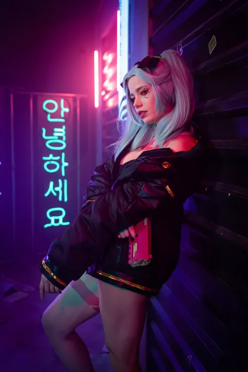 Rebecca is in da hood 👀 / Cosplayer: me / @lolliichan by Khiraley