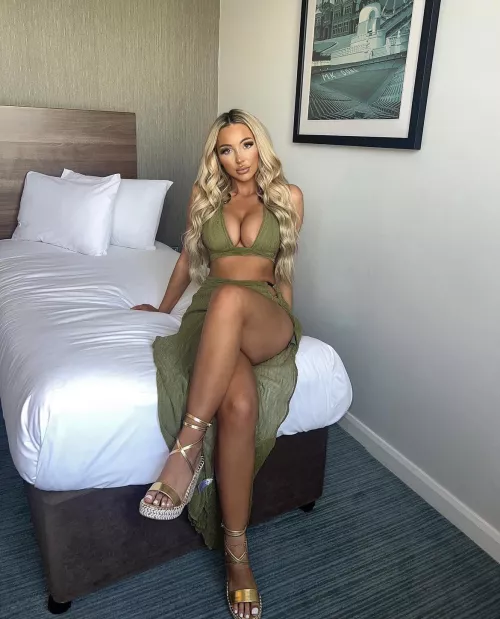 Single bed enough space? by ilufo