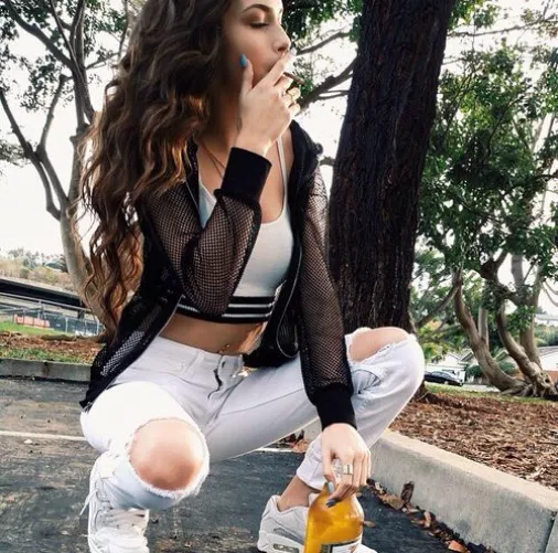 Smoking in jeans by Jabbahut99