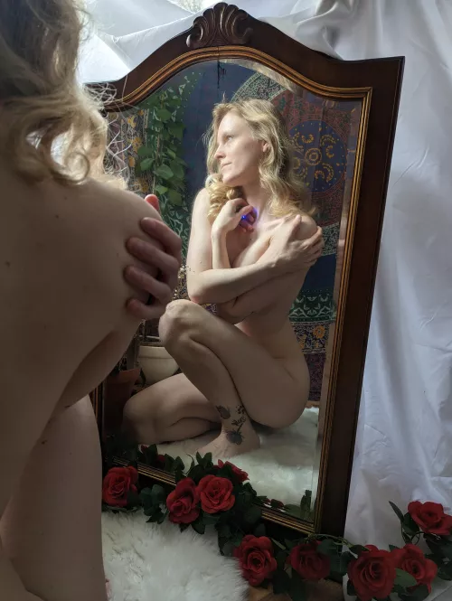 Soft embrace 🌸 by moon_nymph2