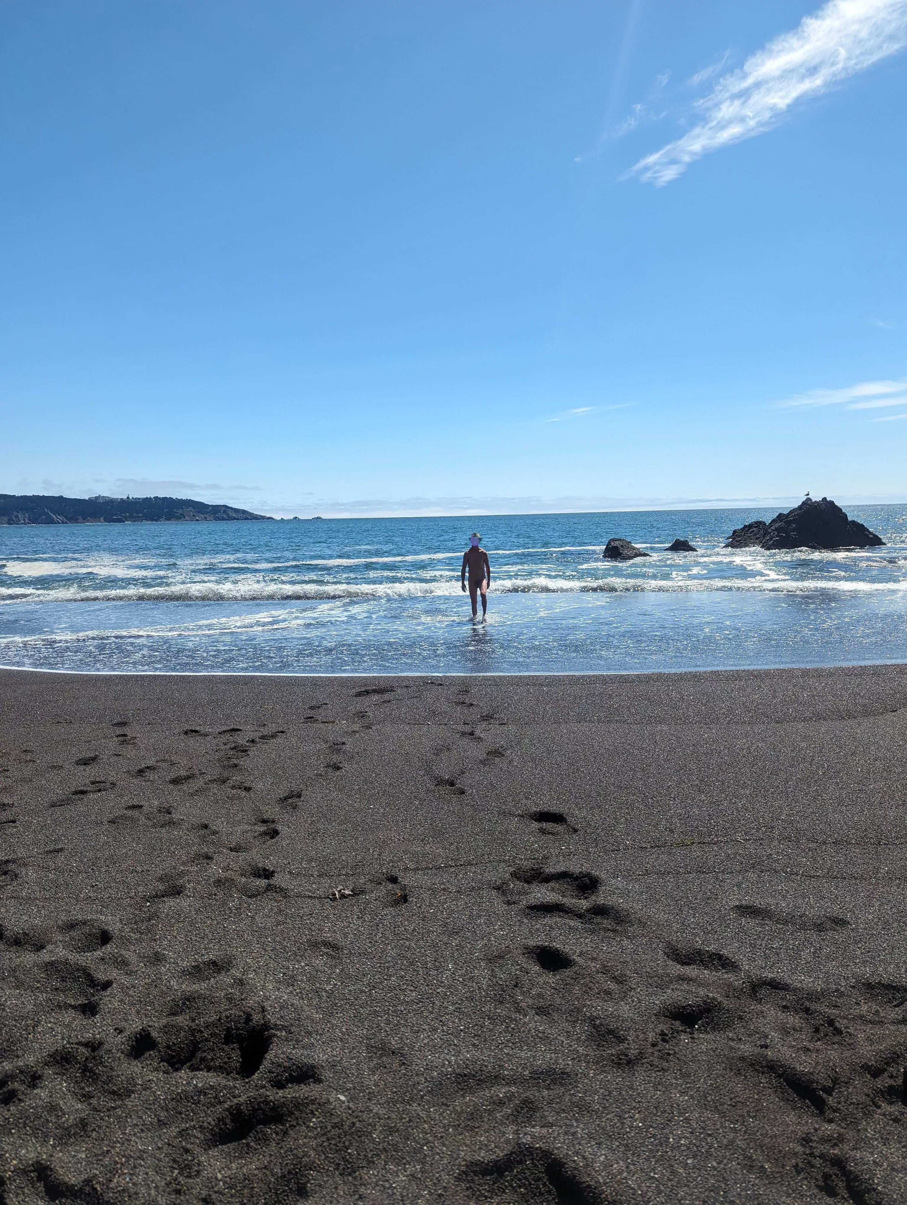 Sun is shining, weather is sweet💚🎶 posted by NotUrBuddy-Guy