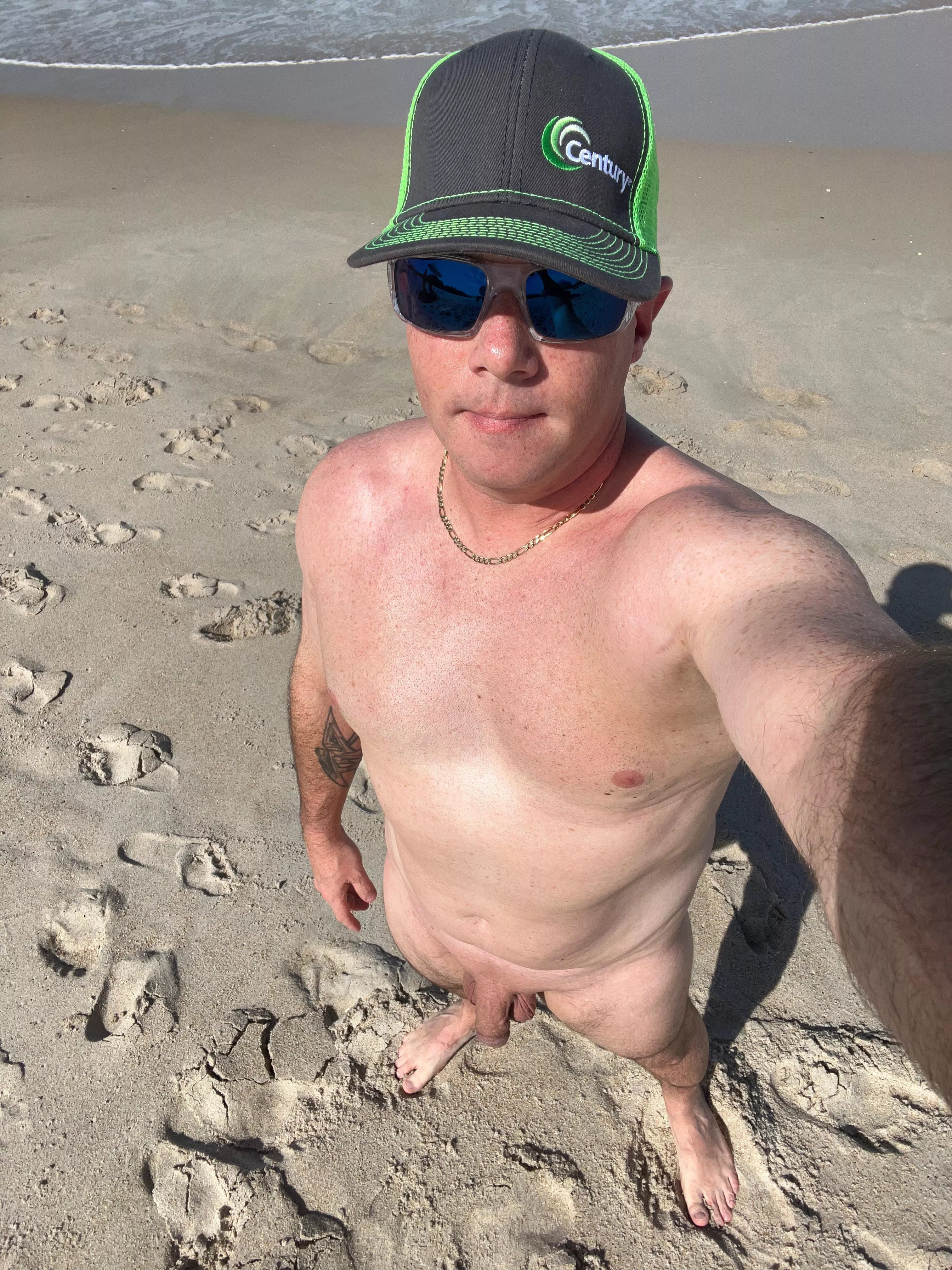 The beach always heals the soul posted by FLnudistguy