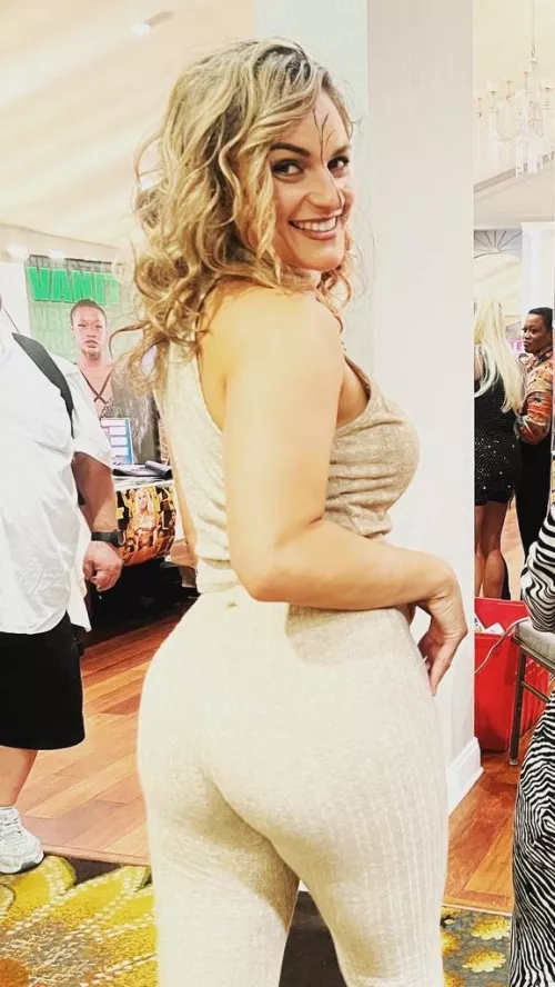 Thunder Rosa by Demonwiser