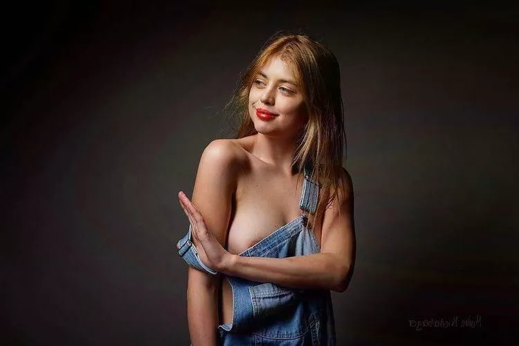 Today I woke up in a rather playful, horny mood by pediatrigxk