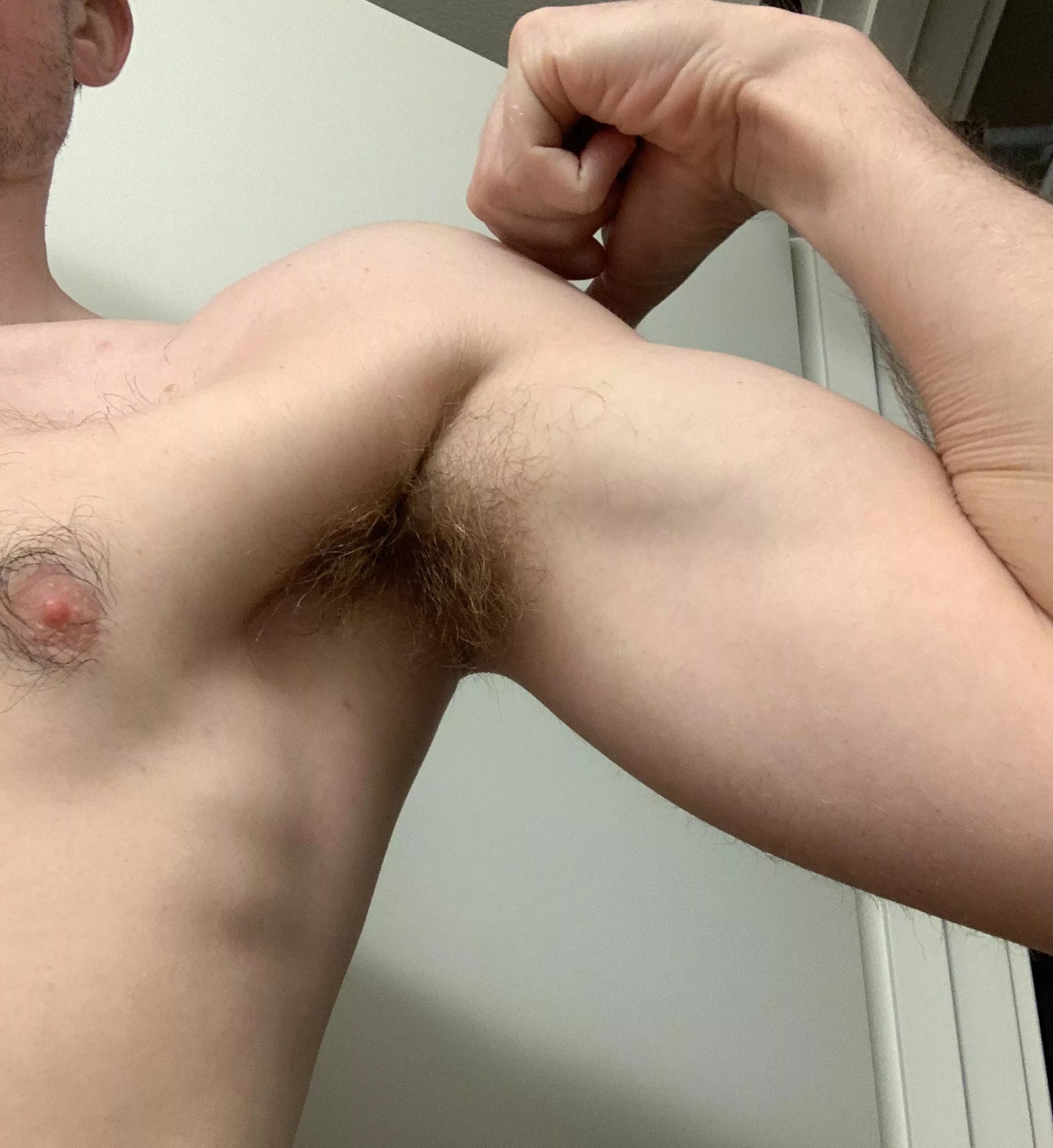 31 [M4M] hung but looking to compare against a bigger alpha cock. Send asl. Snap: lmkay_825 posted by RemarkableRadish274