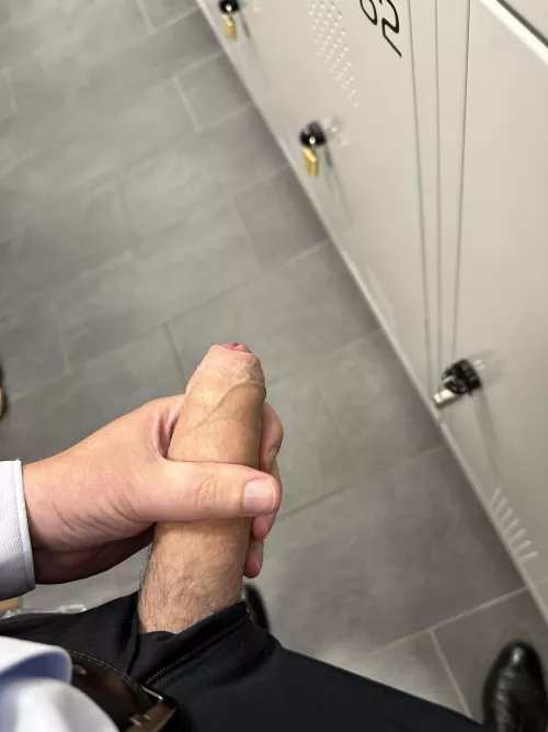 38 bi guy at work 😈 by No-Gold7690