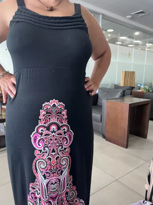 Braless at the airport - guys kept staring by ilovefuninpink