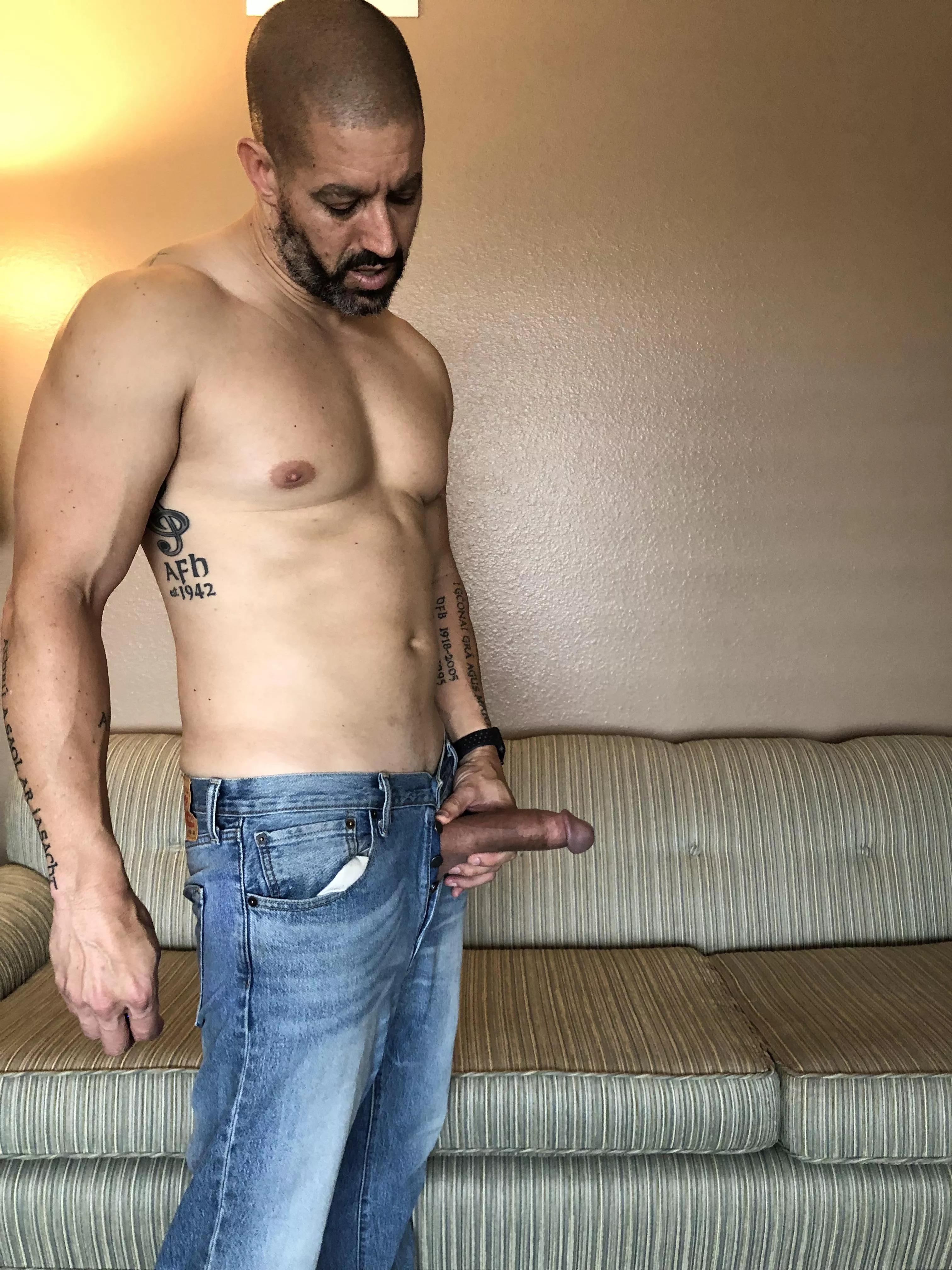 Comfy jeans with button fly posted by SeanCoffee76