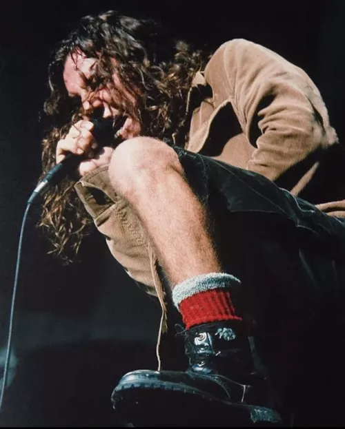 Does anyone know what boots Eddie Vedder is wearing in this photo? by _yukog