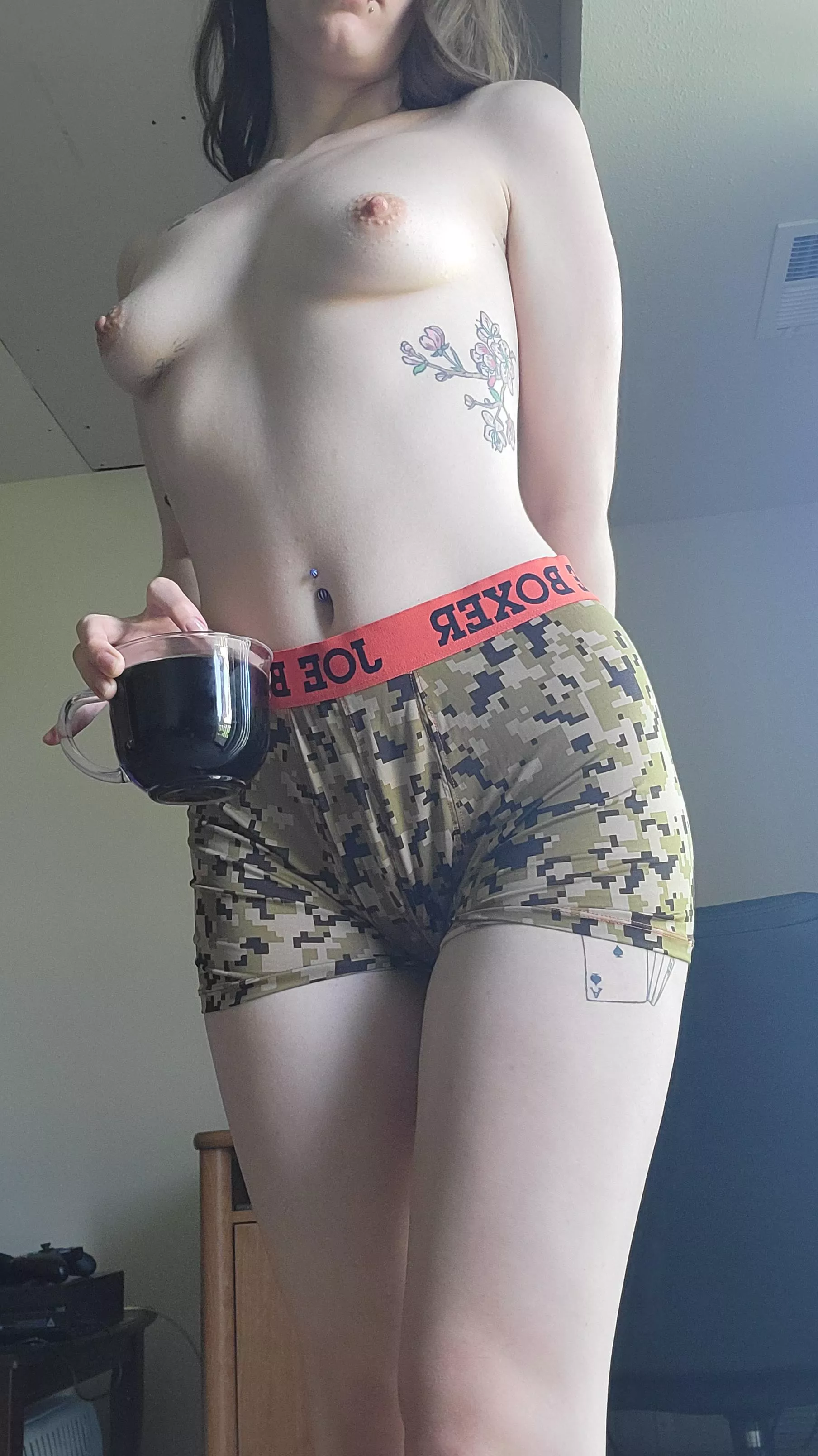 Good morning CGW, I wouldn't mind a bit of cream today posted by Luciferbutfemale