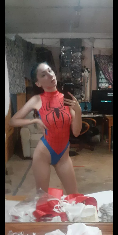 Help me get a Gwen costume? SC: punishedP2 by punishedpeache