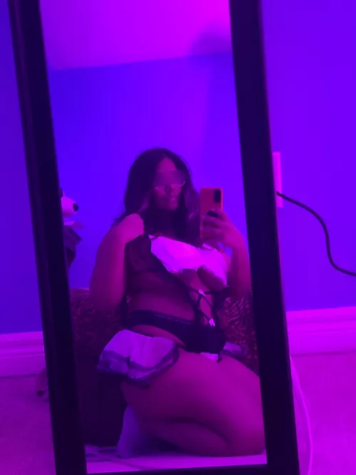 I'm maid for sucking dick 😁 by Tania-Xo