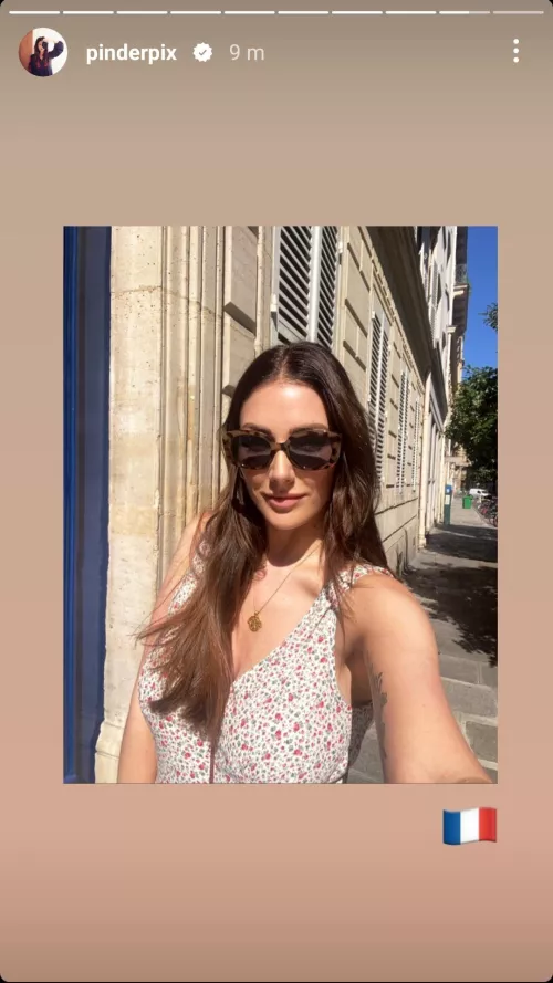 Instababe in Paris. by After_Combination_27