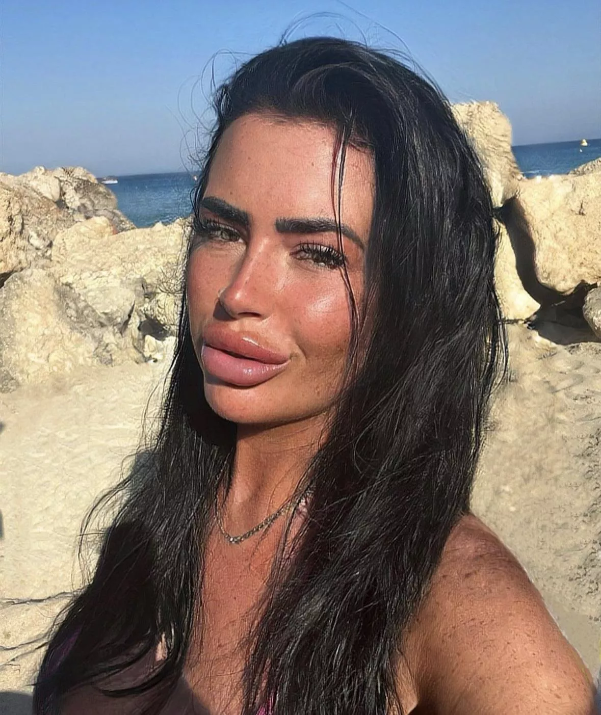 Jade posted by round_plastic2