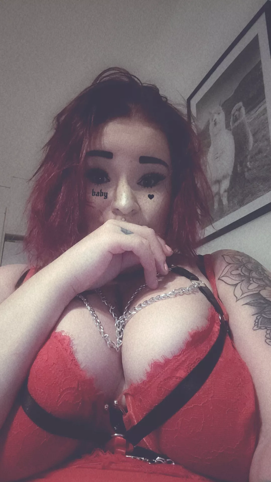 Lets play 🤫 posted by MakemeobeyDaddy