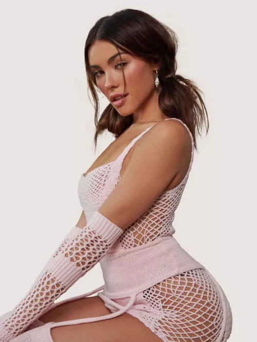 Madison Beer makes me want to edge all day long with a bud! by idkaccountname1