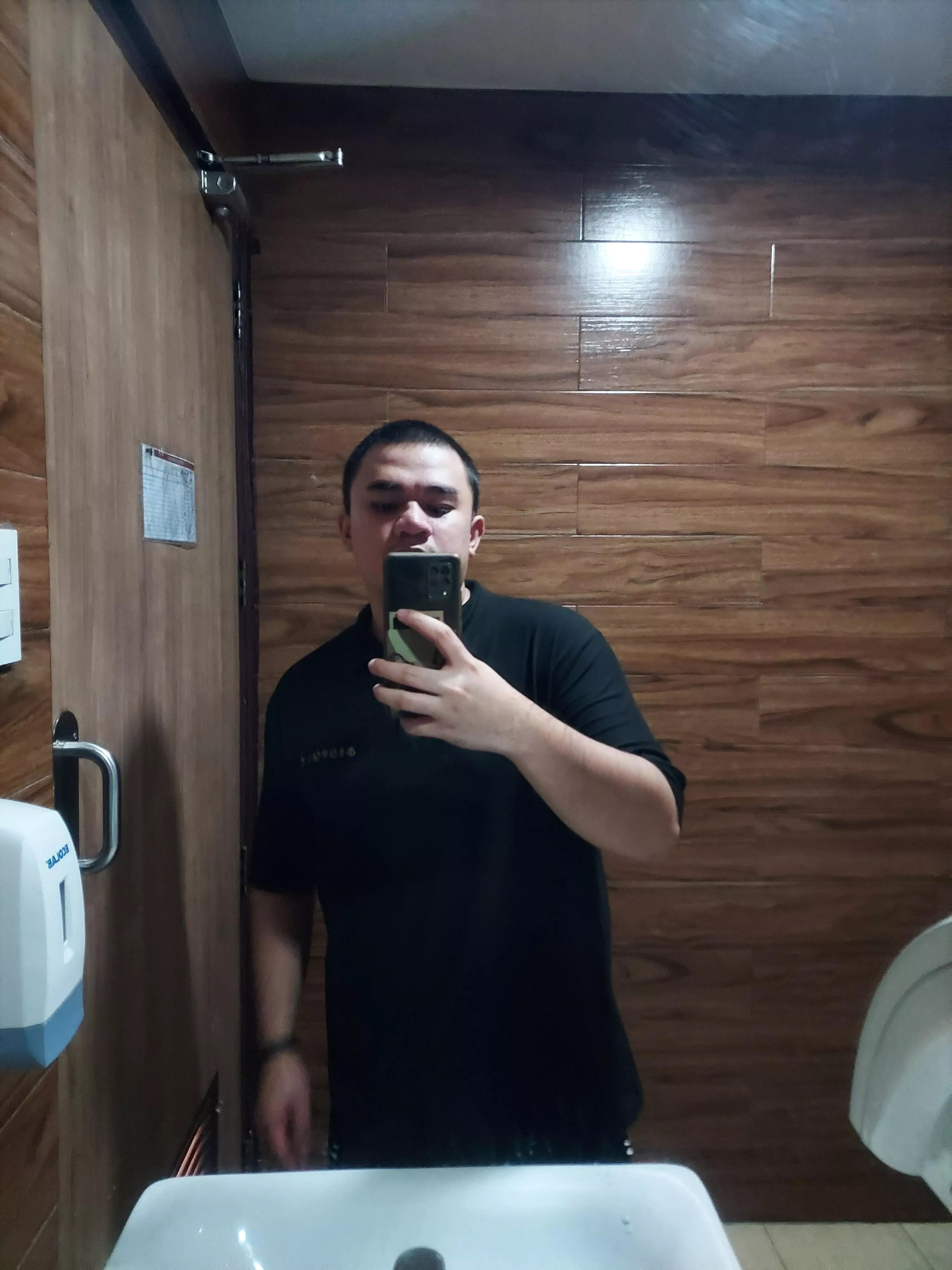 Mirror shot posted by SadAmount9090