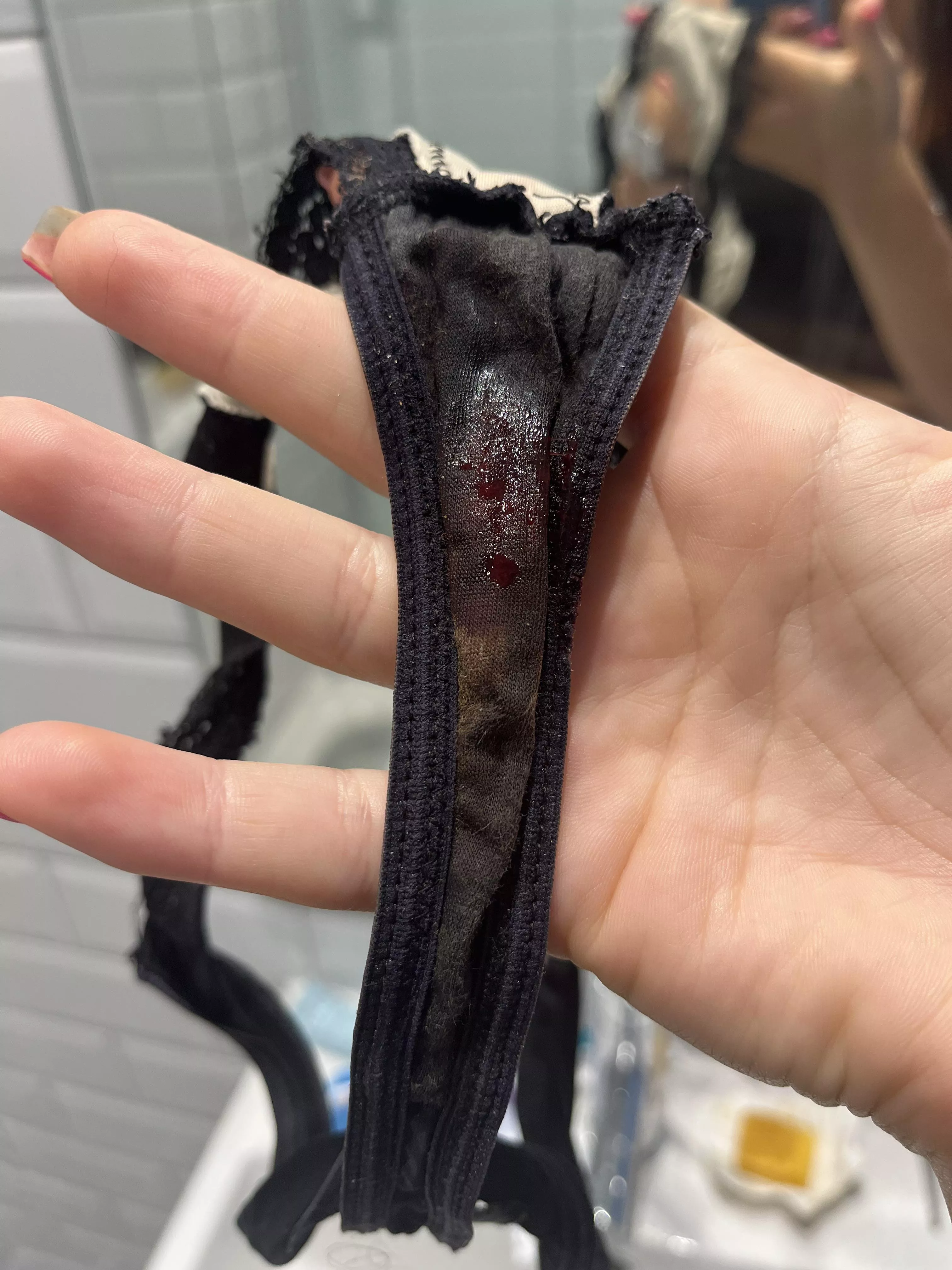 Oops my cup was leaking all over my panties 🩸 posted by fitasfxckOF