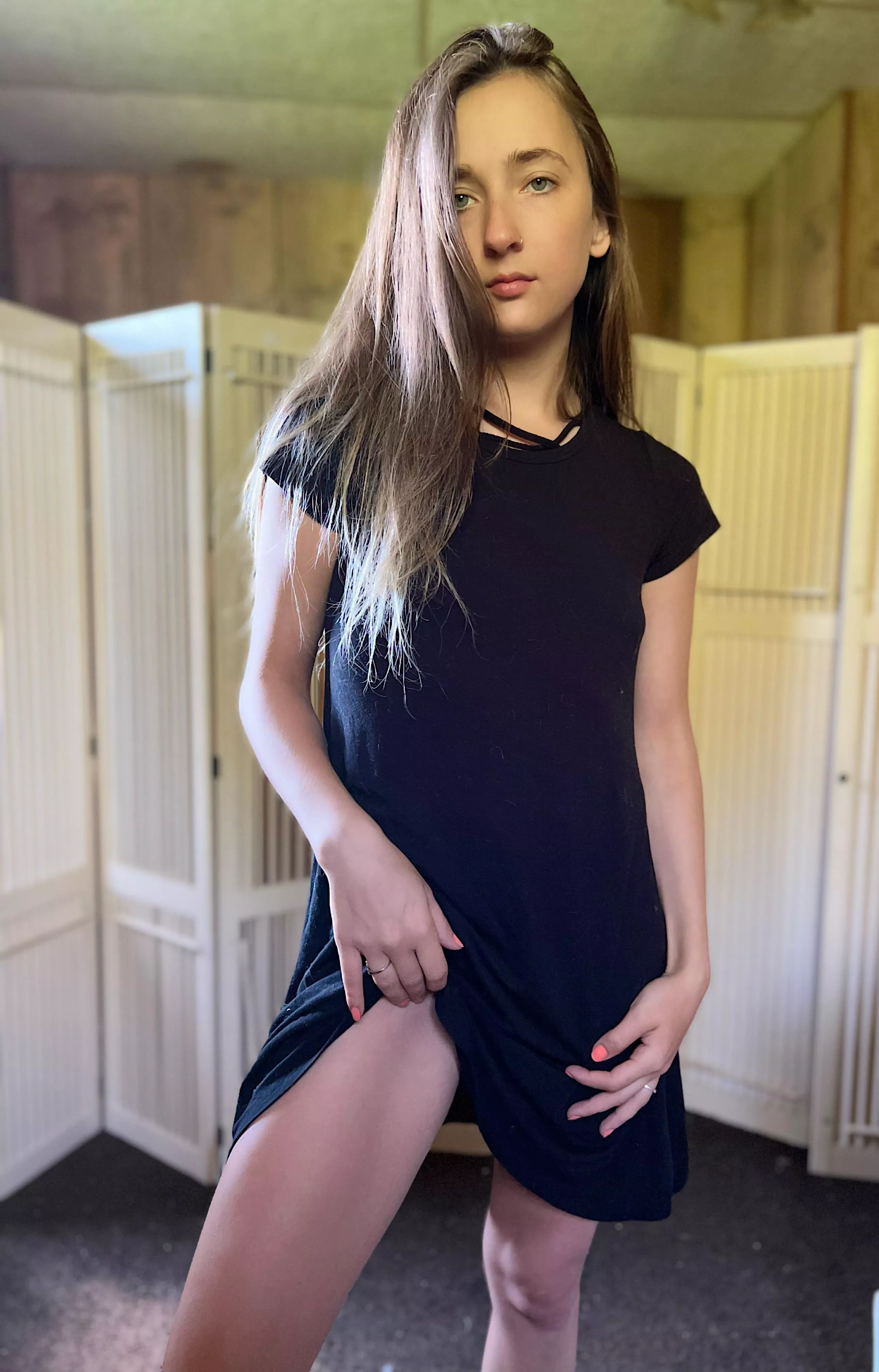 This dress comes off so easy posted by savsue97