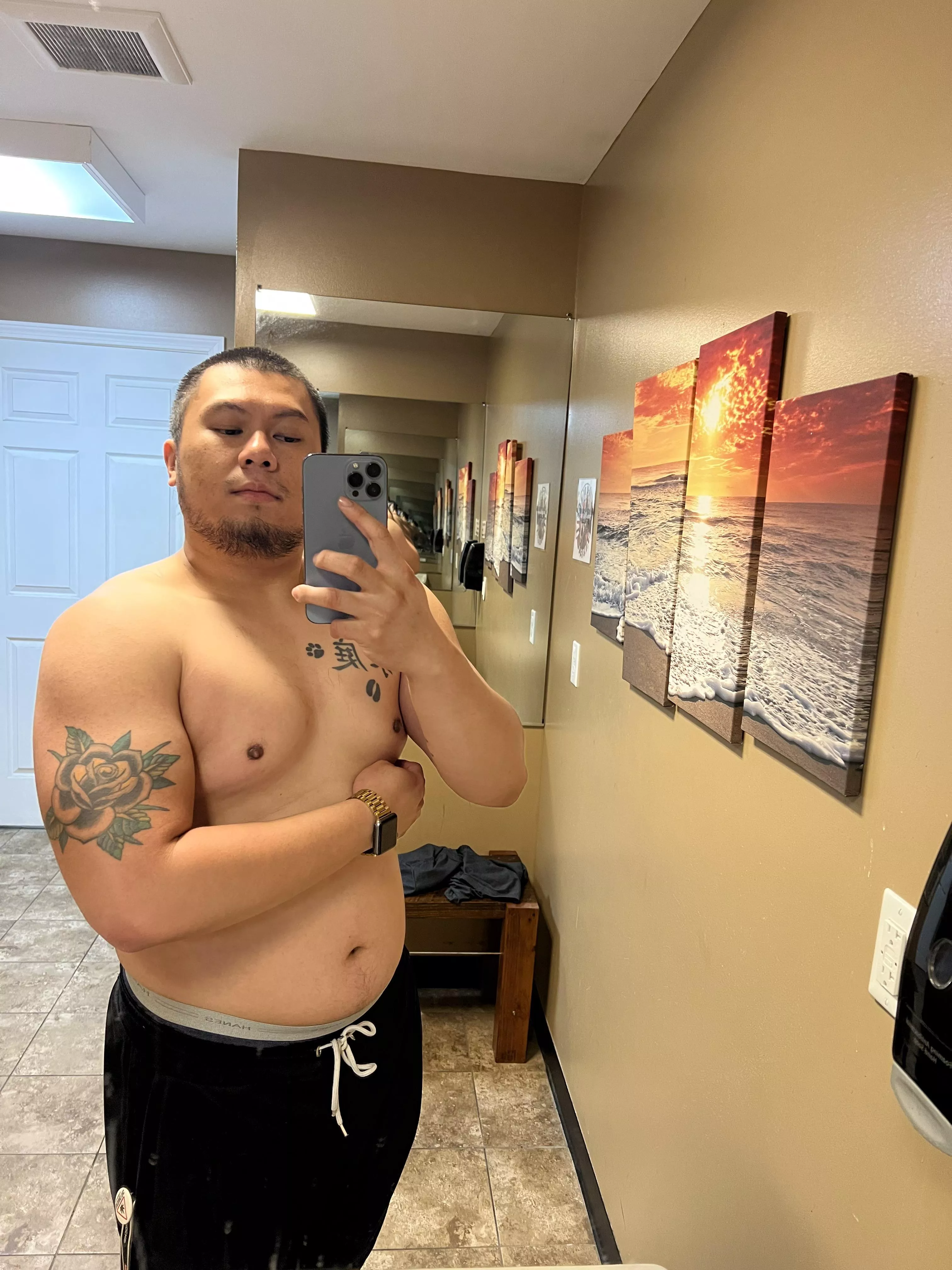 Titties saying hello posted by Jthach06