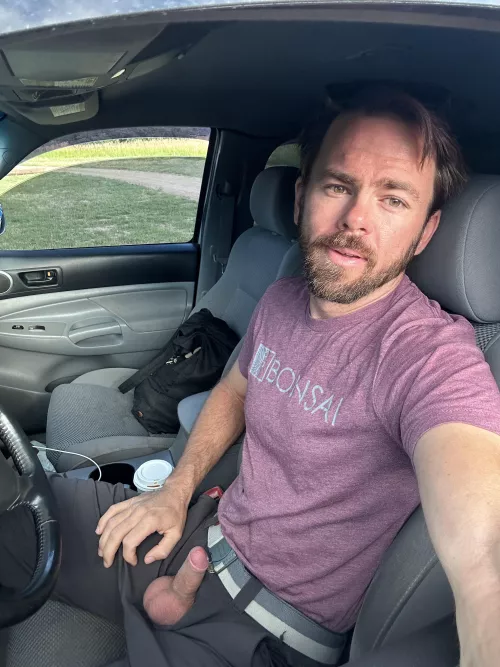 Who still knows how to drive stick? by Far_Citron_310