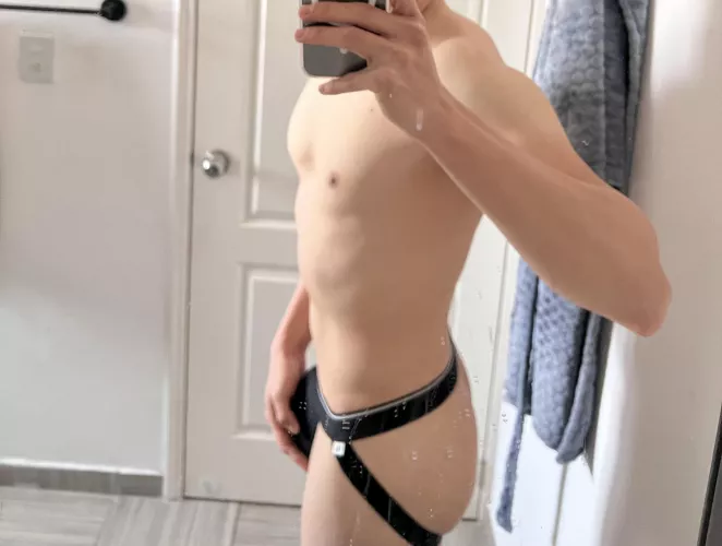 Who wants a pice? by Important-Finding363