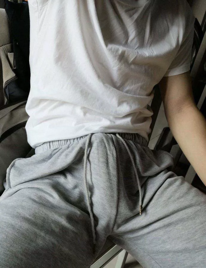 Any females or fem boys? posted by Icy-Time-3484