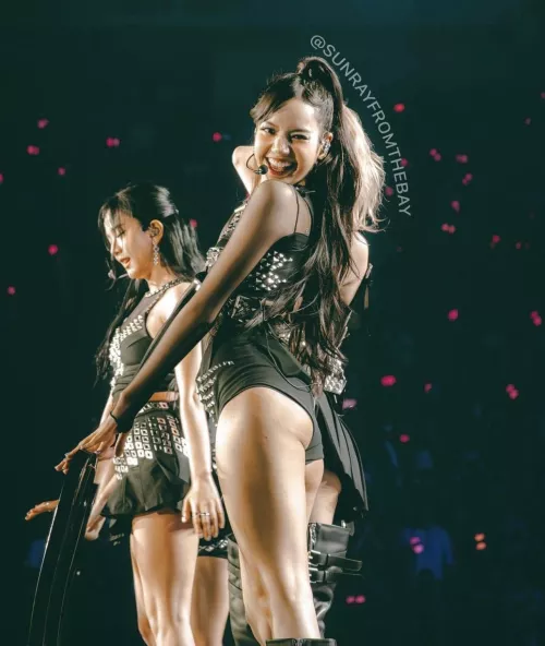 BLACKPINK - Lisa by MoaningPenguin