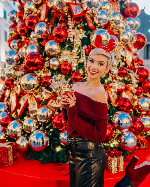 Christmas Spirit by PolishedGold