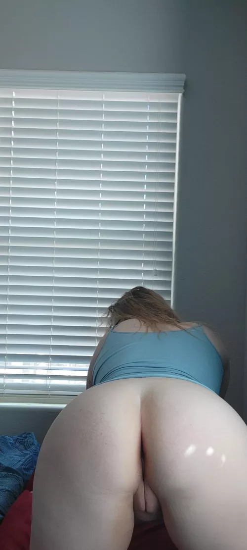 Cumslut Reporting For Duty! Tell me(30 F) how you would handle me ;) by FunWithHer8