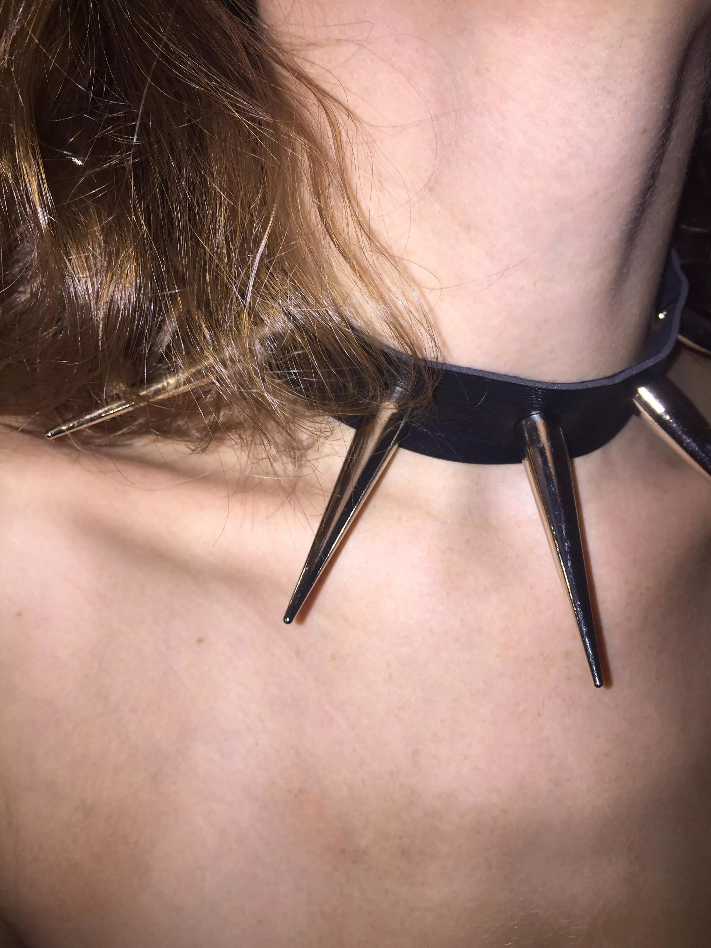 Feeling slutty and ready to serve, what do we think about my new collar? posted by subpopgirl